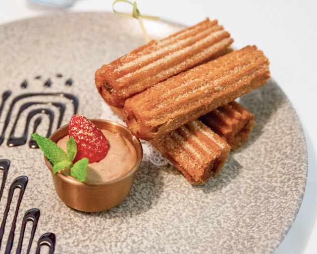 Ixchel Churros.