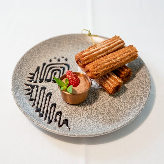 Ixchel Churros.